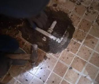 潮州市卫生间漏水维修公司为您分享下卫生间渗水如何处理及注意事项