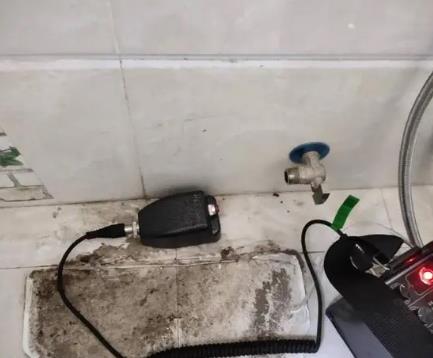 潮州市屋顶漏水维修公司分享下卫生间漏水的危害及解决方法